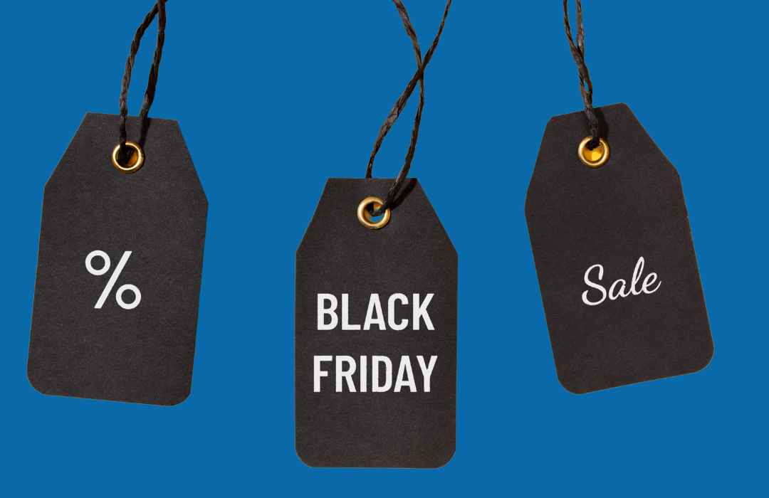 Seasonal promotional banner advertising black friday discount on English classes in Dublin